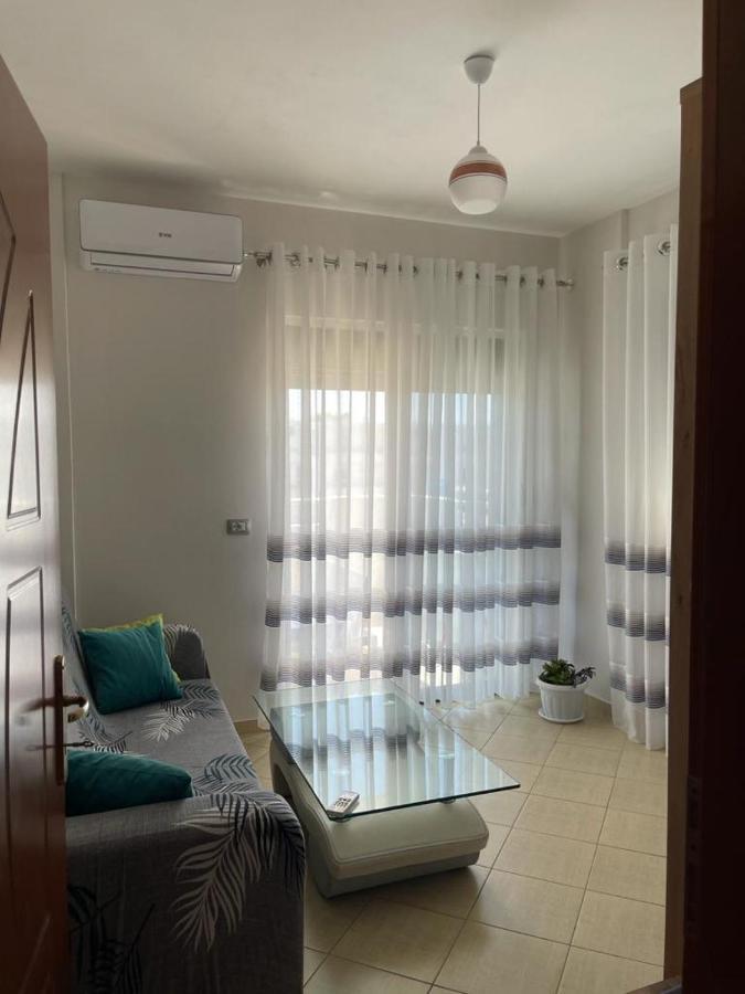 Near By The Sea Apartment ساراندا المظهر الخارجي الصورة