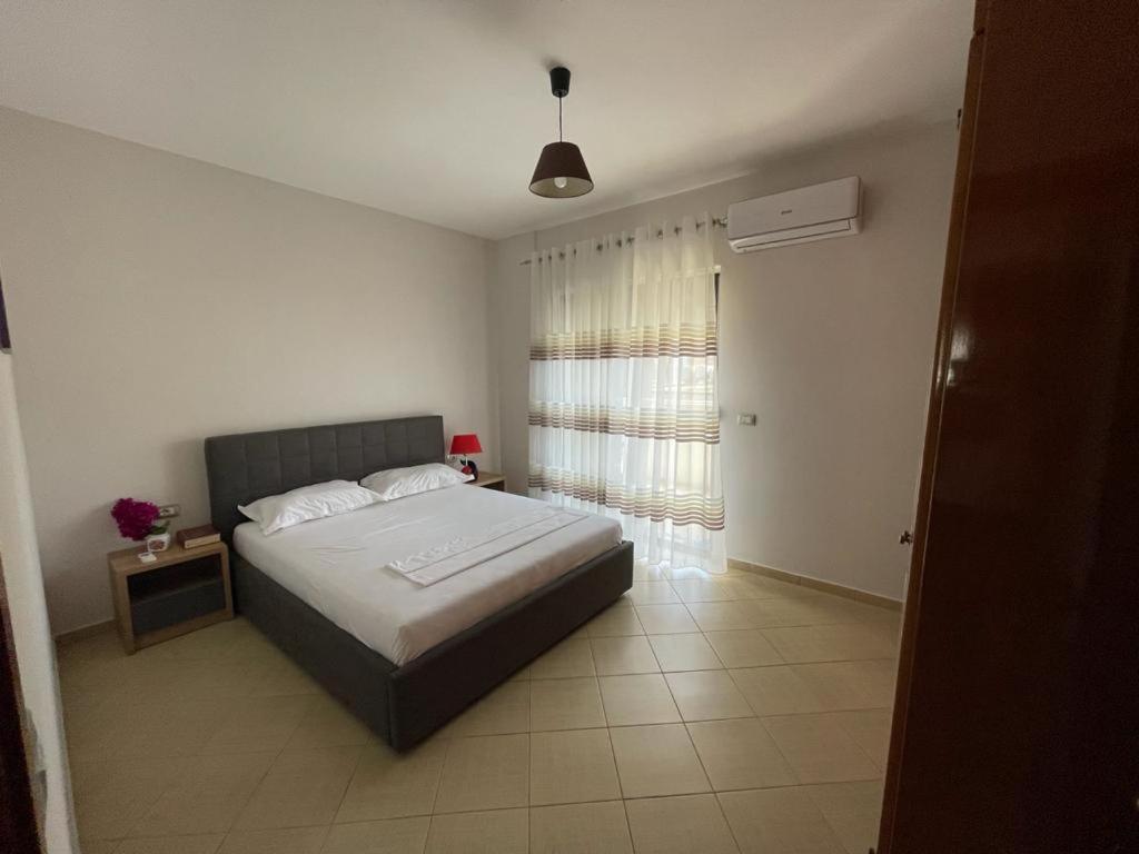 Near By The Sea Apartment ساراندا المظهر الخارجي الصورة